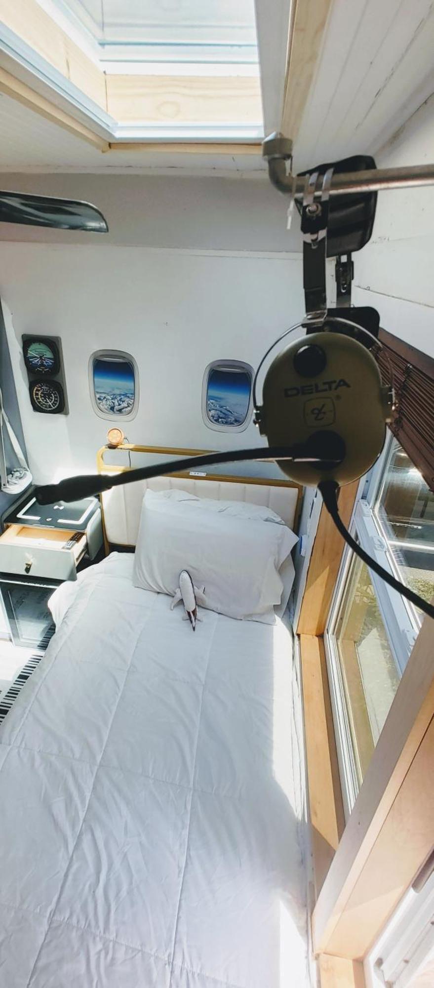 World Solo Travel'S Welcomed At St Pete Home Saint Petersburg Eksteriør billede